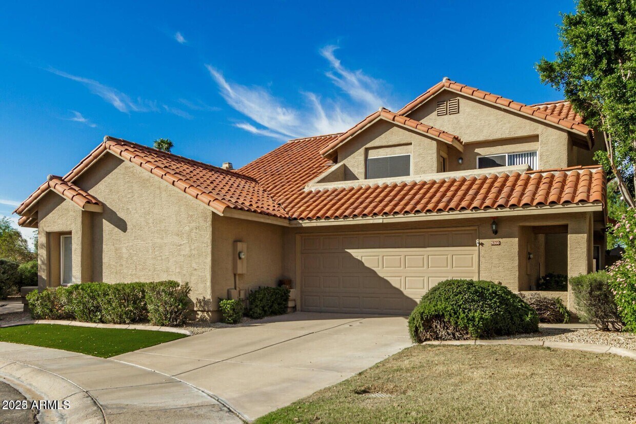 Foto principal - 9260 E Voltaire Dr