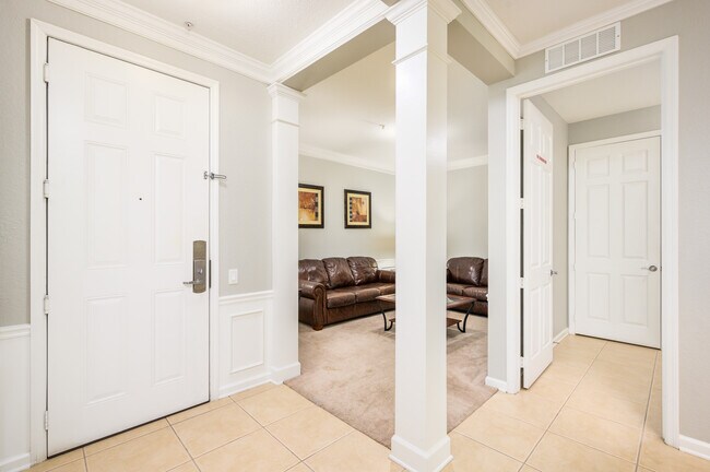 Building Photo - 5024 Shoreway Loop