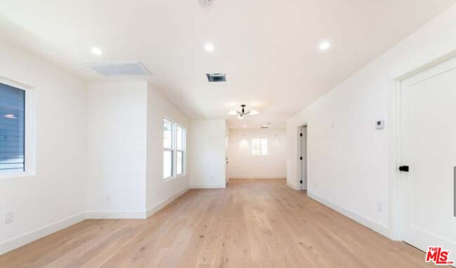 Building Photo - 1330 Silver Lake Blvd