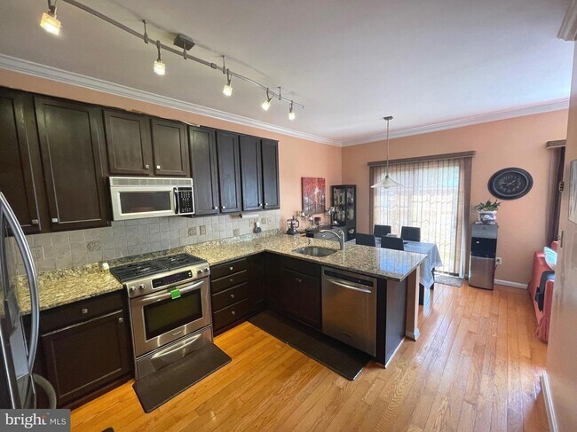 Foto del edificio - 47402 Darkhollow Falls Ter