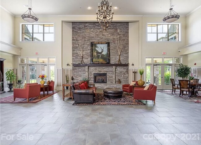 Building Photo - 9 Kenilworth Knolls