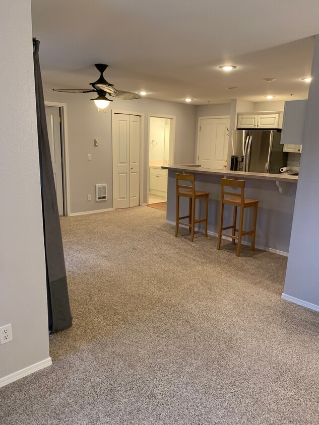 Large living area - 12034 15th Ave NE