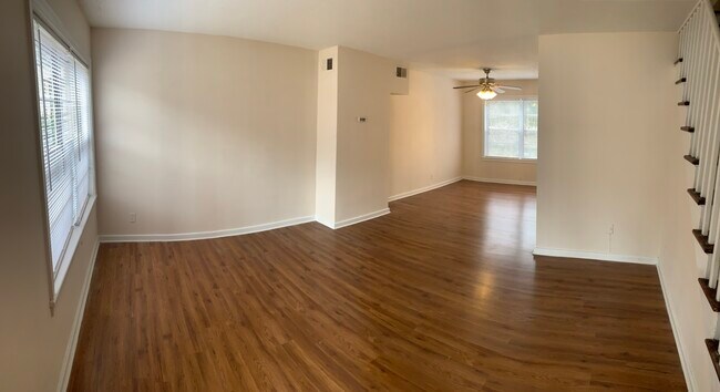 Building Photo - 1691 Valley Ave