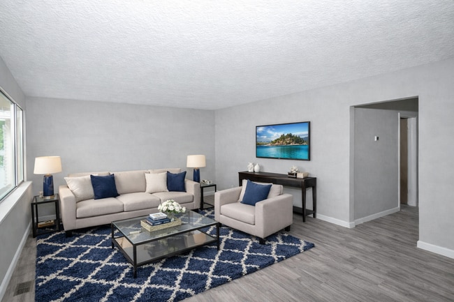 Photo - 4838 W Troy Ave House