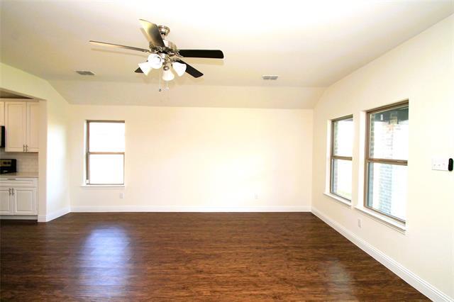 Building Photo - 2804 Megan St