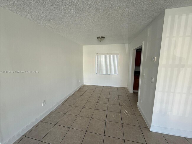 Foto del edificio - 22685 SW 64th Way
