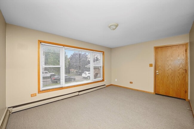 Building Photo - 6212 S Major Ave