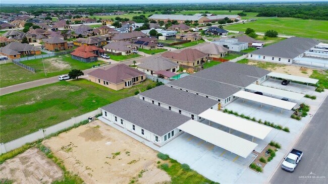 Foto del edificio - 5325 Vision St