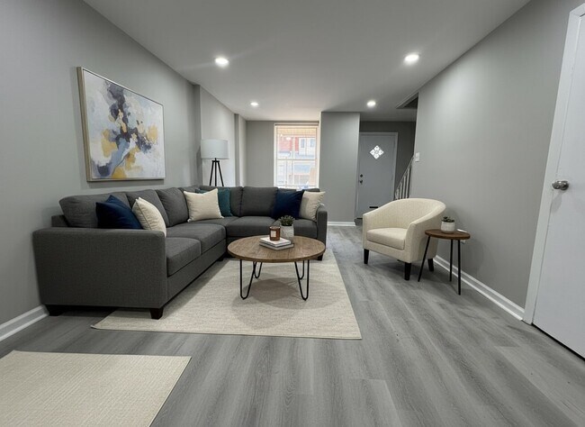 Foto del edificio - 2944 LeCount St