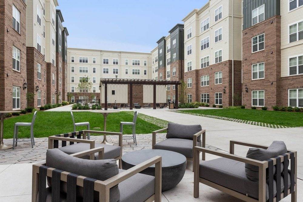 Primary Photo - University Edge | Student Housing