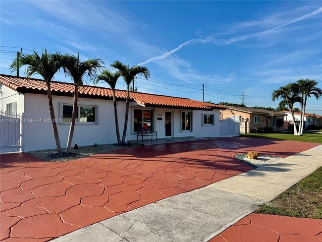 Foto del edificio - 12812 SW 20th St