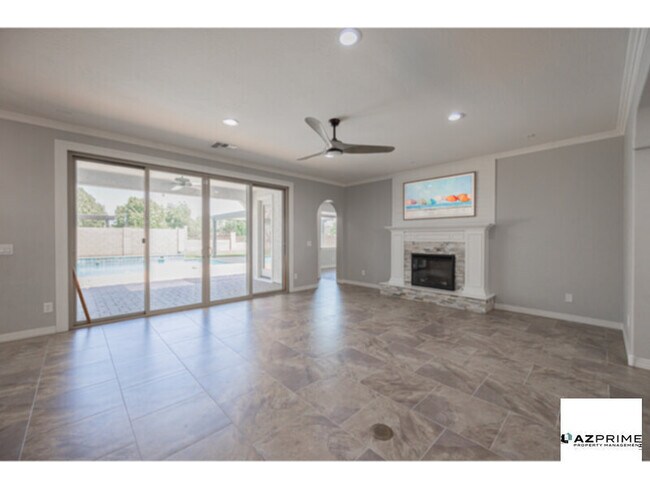 Foto del edificio - Luxury 4/3.5 Goodyear House with Pool &amp...
