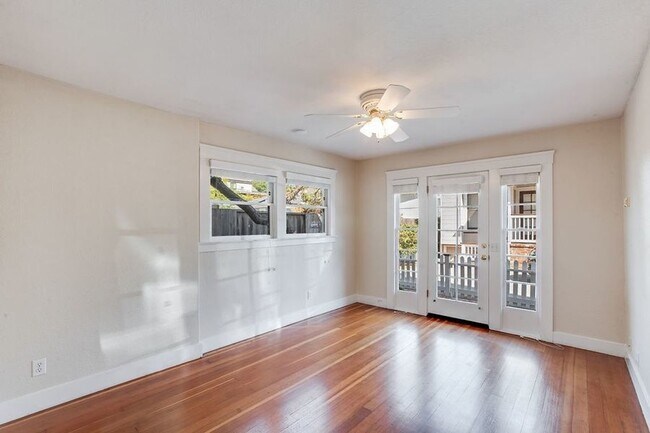 Building Photo - Downtown Palo Alto 2BD Cottage w/ Private ...