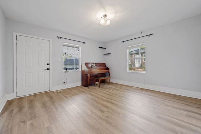 Building Photo - Great Bungalow with Huge Fenced in Backyar...