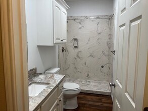 Building Photo - 1841 Caroline Ln