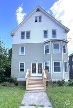 Building Photo - 541 Church St