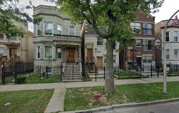 Foto principal - 1226 S Springfield Ave