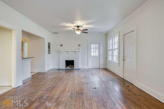 Foto del edificio - 651 Moreland Ave SE
