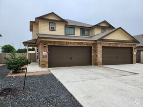 Building Photo - 1531 Lucille St