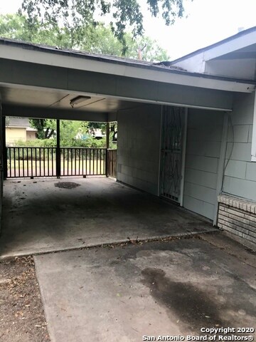 Building Photo - 335 Saratoga Dr