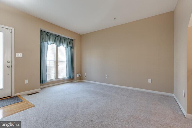 Foto del edificio - 7543 Maidenhead Dr