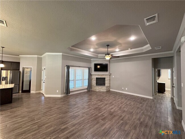 Building Photo - 6029 Bella Charca Pkwy