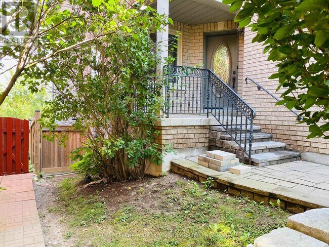 Photo du bâtiment - 15 Fife Rd