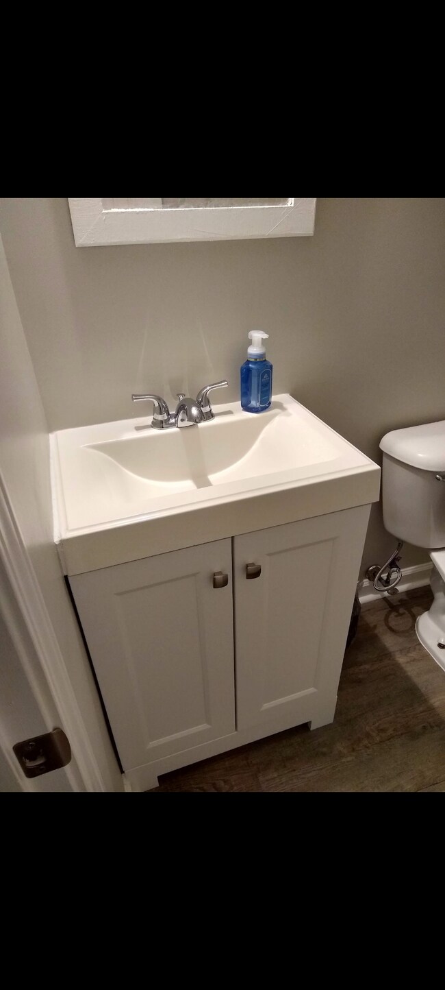 5505 Kaplan Dr, Raleigh, NC 27606 Townhome Rentals in Raleigh NC