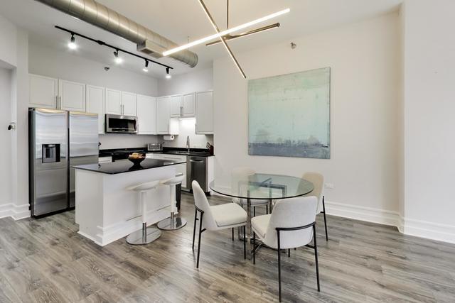 Foto del edificio - 901 W Madison St
