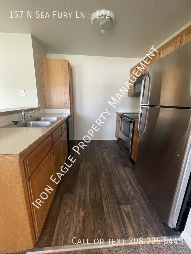 Foto del edificio - 157 N Sea Fury Ln