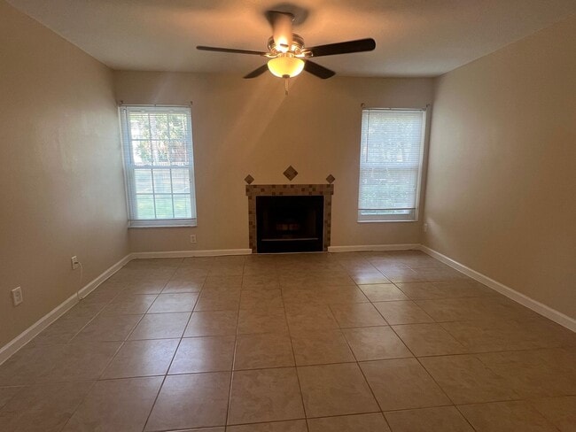 Building Photo - 3019 Bonaventure Cir