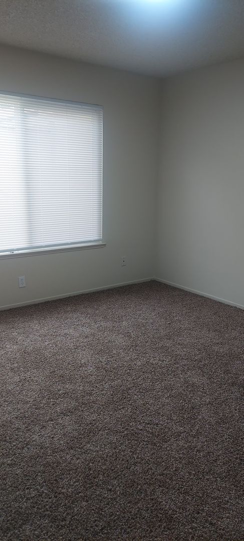 Foto del edificio - 1040 E Donna Dr