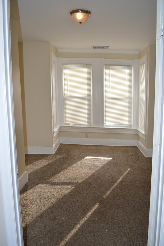 Building Photo - 673 Sims Ave