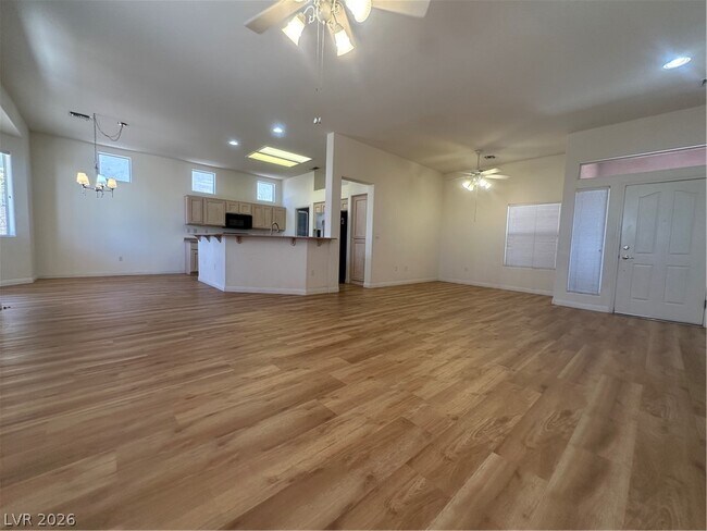 Foto del edificio - 10717 Dover Creek Ave