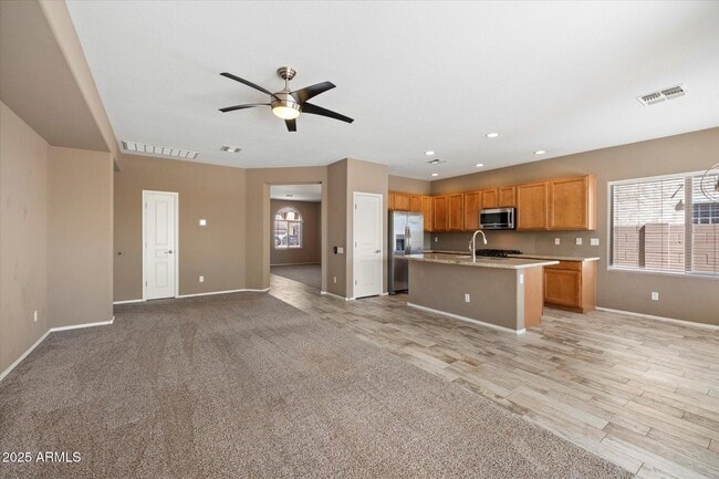 Foto del edificio - 949 E Indian Wells Pl
