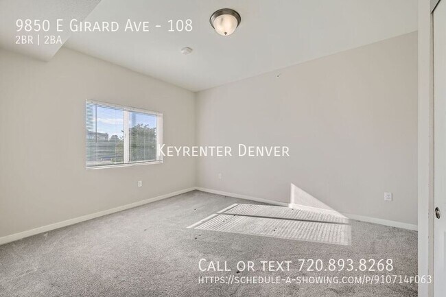 Foto del edificio - Modern 2-Bedroom Apartment with Balcony & ...