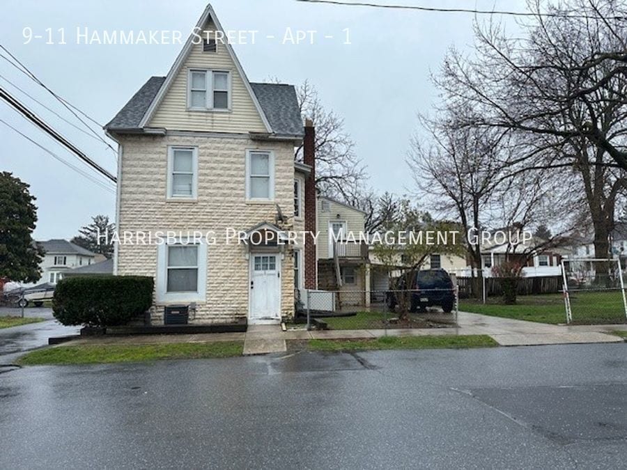 1111 Hammaker St Unit 1, Highspire, PA 17034 Room for Rent in