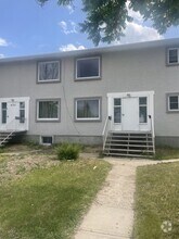 Building Photo - 4701-4704 4 Ave
