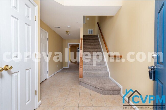 Foto del edificio - 1023 Railbed Dr