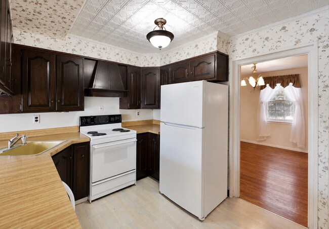 Foto del edificio - 420 Forest Hills Ave