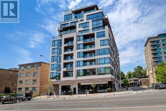 Building Photo - 1990 Bloor St W