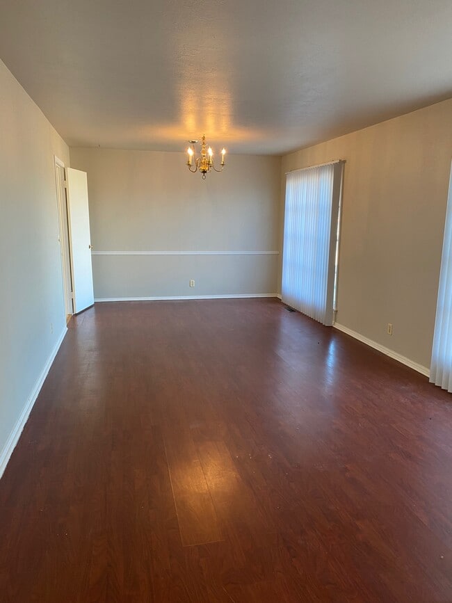 Photo - 11205 N Villa Ave House