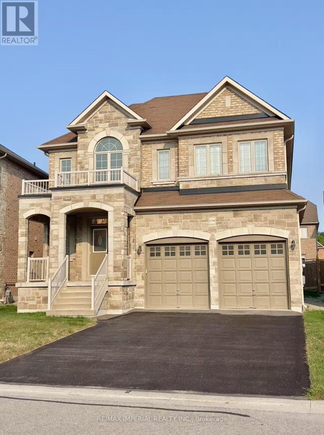 Building Photo - 1199 McTavish Dr