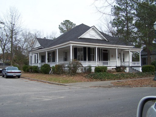 Primary Photo - 1315 N Main St