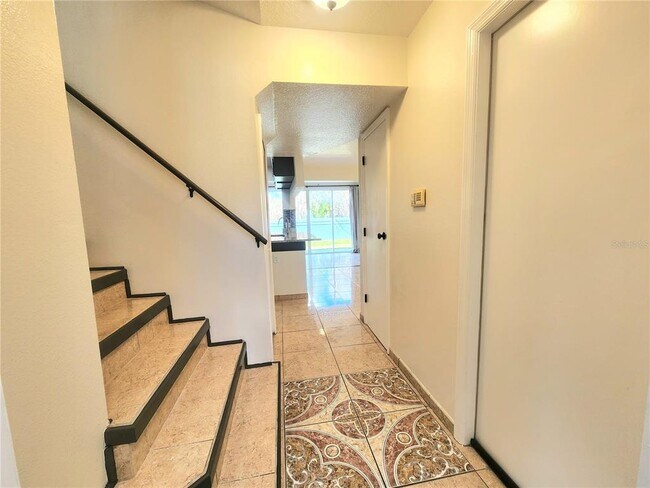 Foto del edificio - 221 Caribbean Dr