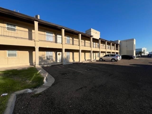 Primary Photo - 710 Alta Vista Dr