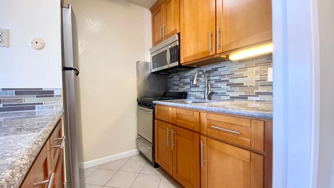 Photo - 2 Anchor Drive, Apt F481