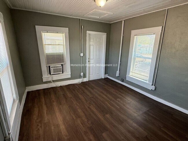 Foto del edificio - 1/1 Ybor Cottage- Move in Ready