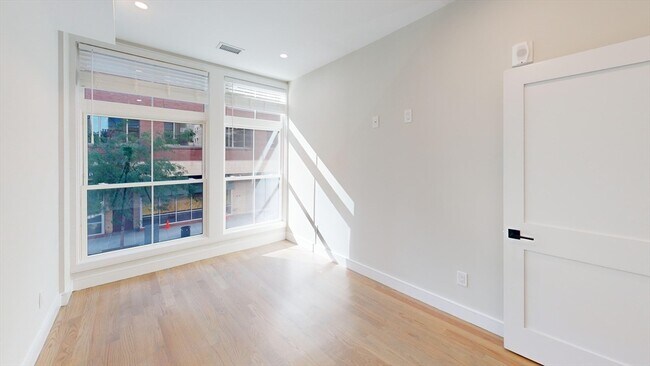 Foto del edificio - 230 Tremont St