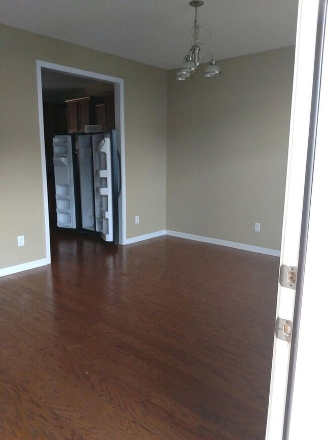 Foto del edificio - Gated Community off Central Ave in Summerv...